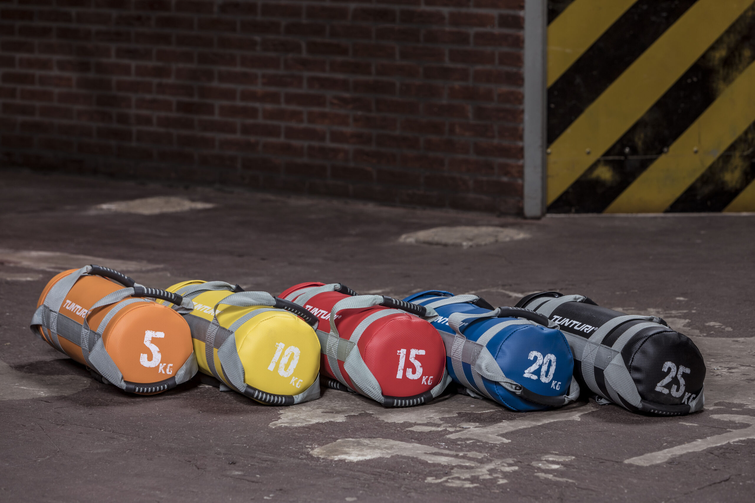 Raskuskott TUNTURI Strengthbag 5kg, oranž