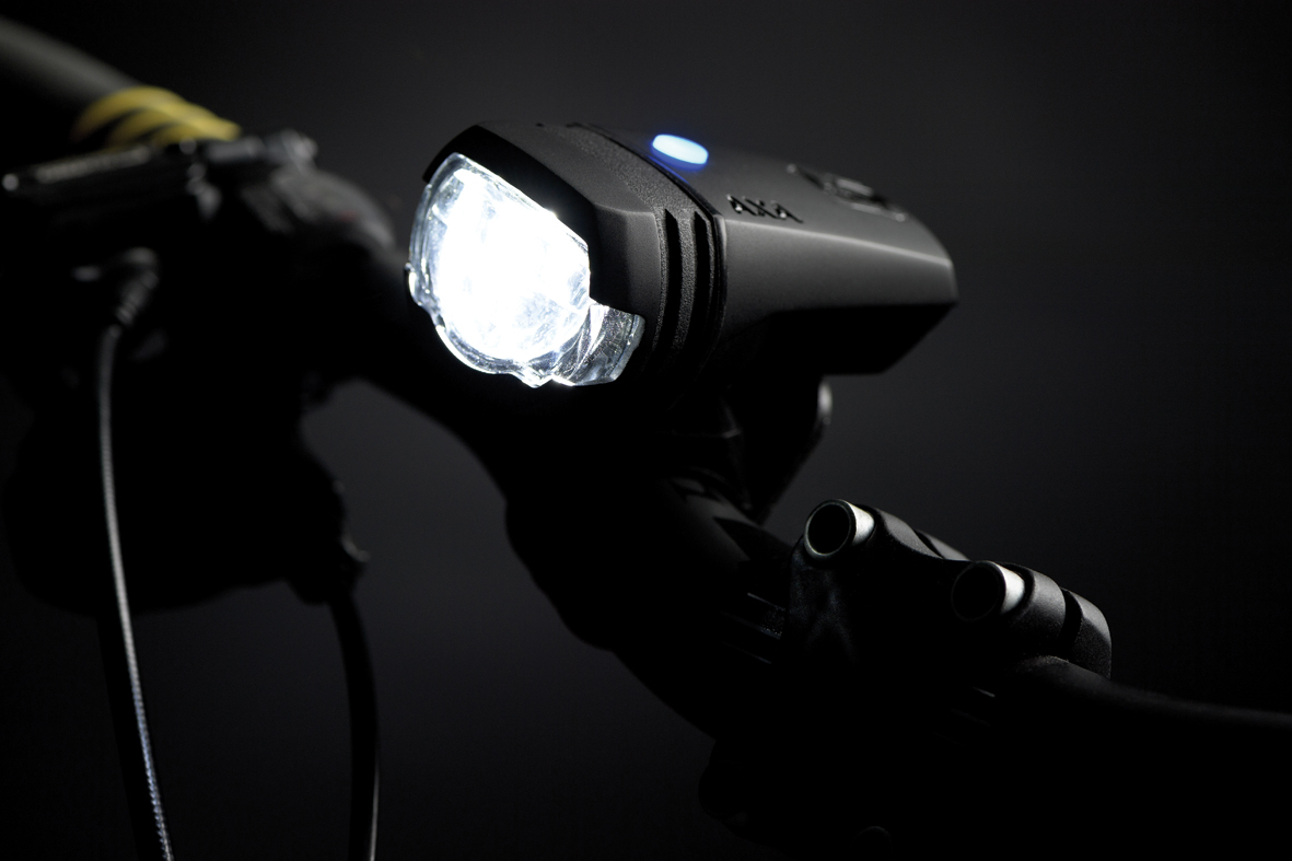 Tuledekomplekt AXA GREENLINE25/SET/25LUX-1LED/USB/ON-OFF/CB
