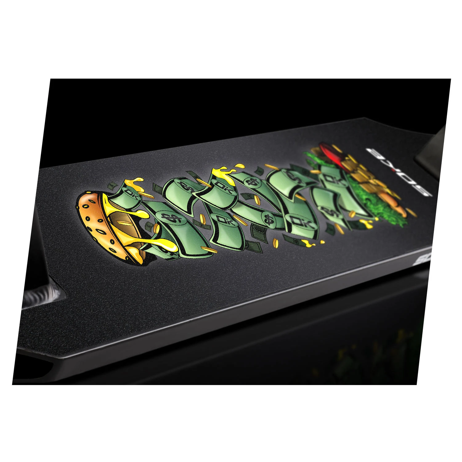 Trikitõukeratas SOKE PRO must-kuldne