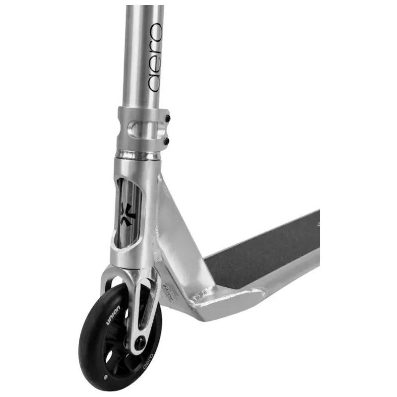 Trikitõukeratas Union Aero M Scooter Black/Raw