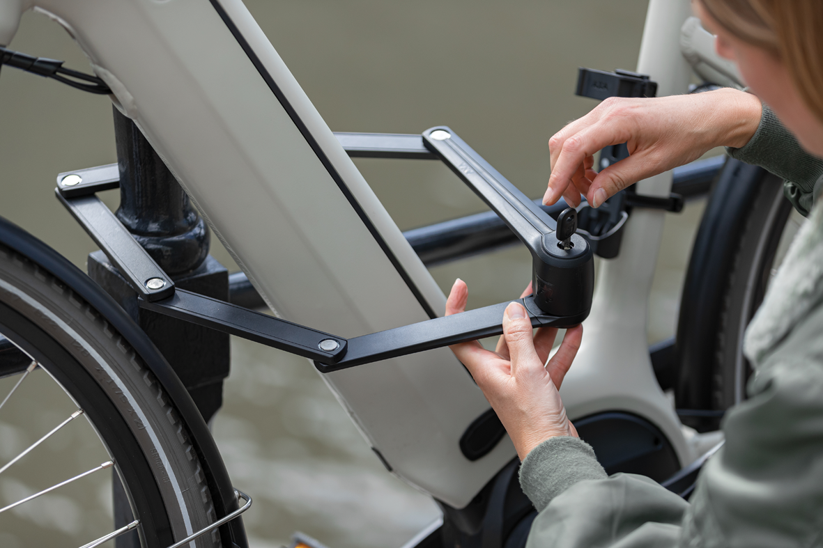 Lülilukk AXA Fold 100