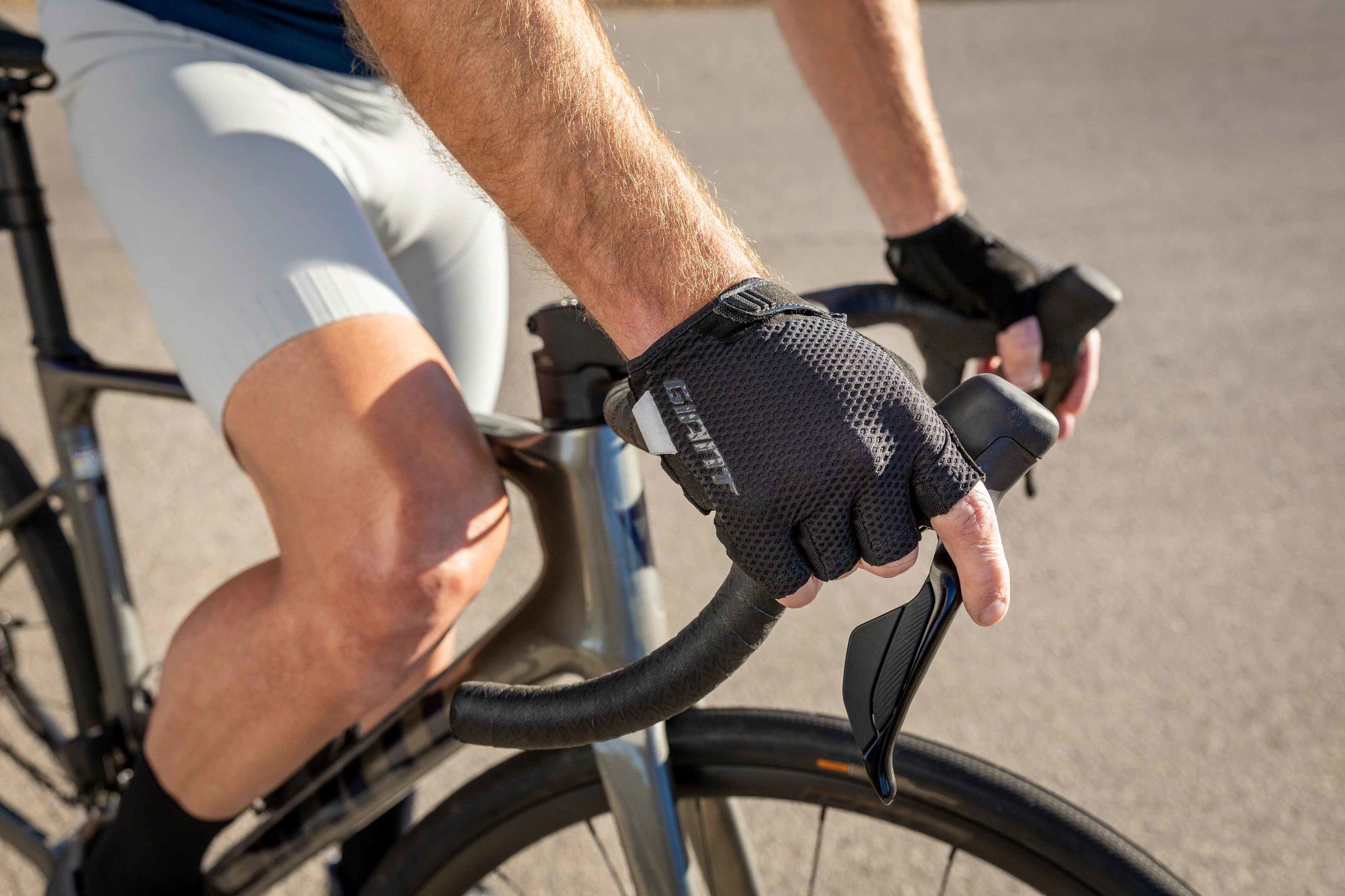 Kindad GIANT Pace Gel SF, Black (XXL)