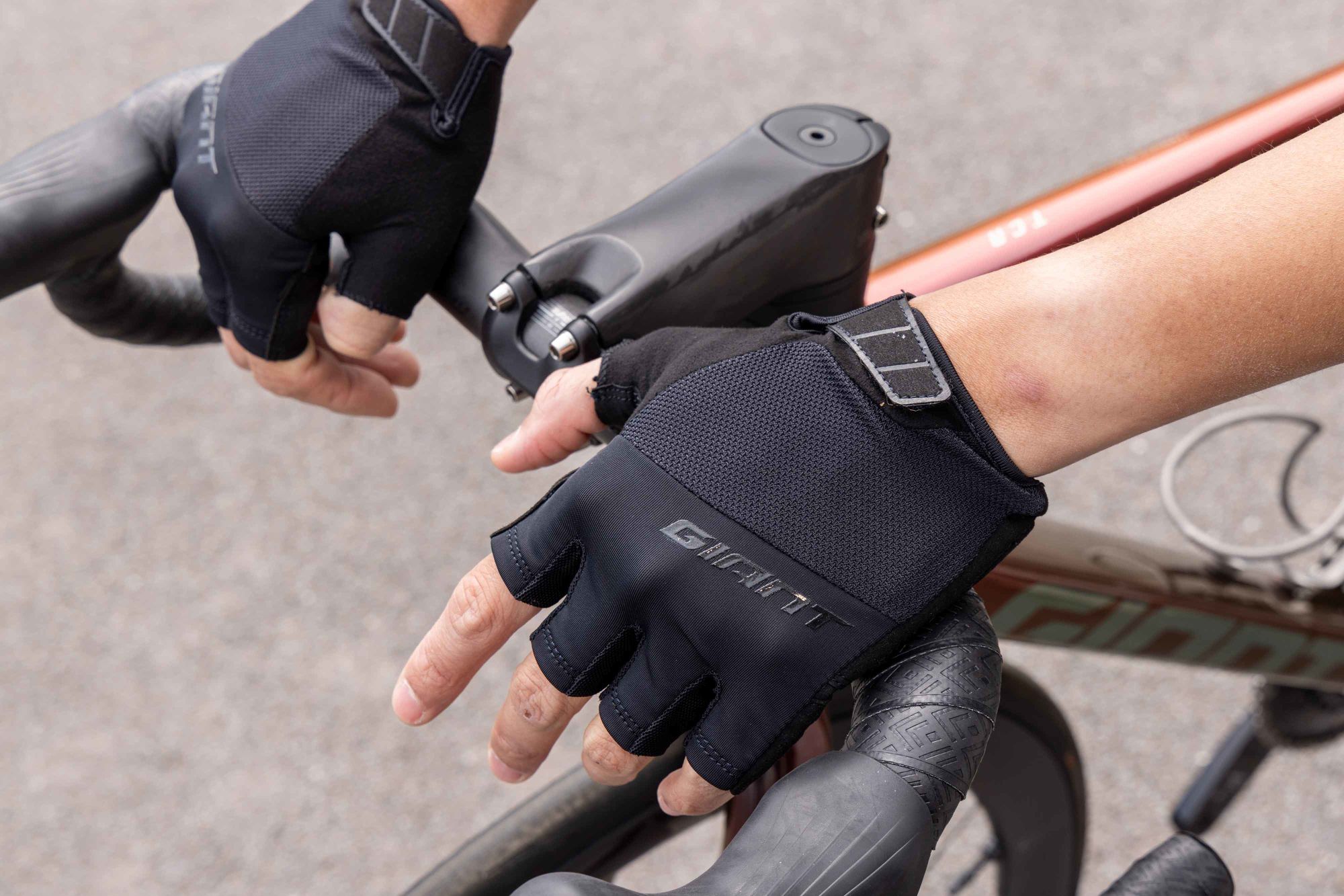 Kindad GIANT Cima SF, Black (L)